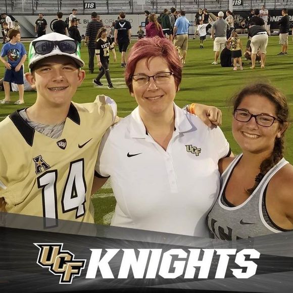 Meet your Posher, Melissa - Picture 1 of 1